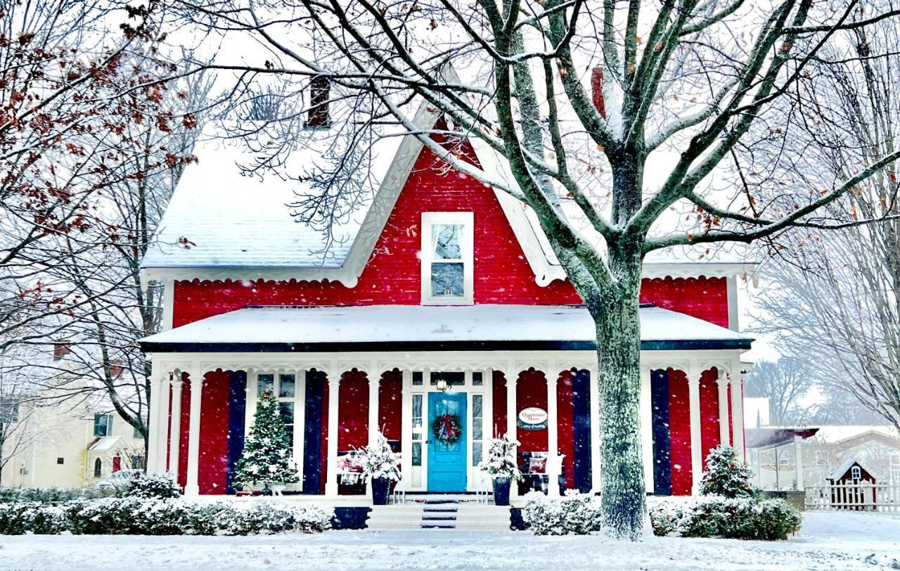 Quartermain House Bed & Breakfast Fredericton Eksteriør billede